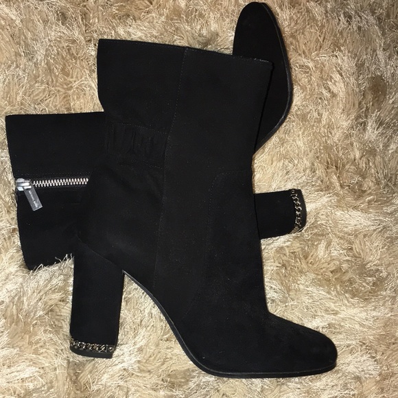 MICHAEL KORS NWT SUEDE CHAIN DETAILED HEEL BOOTIES SIZE 8 - Picture 9 of 9